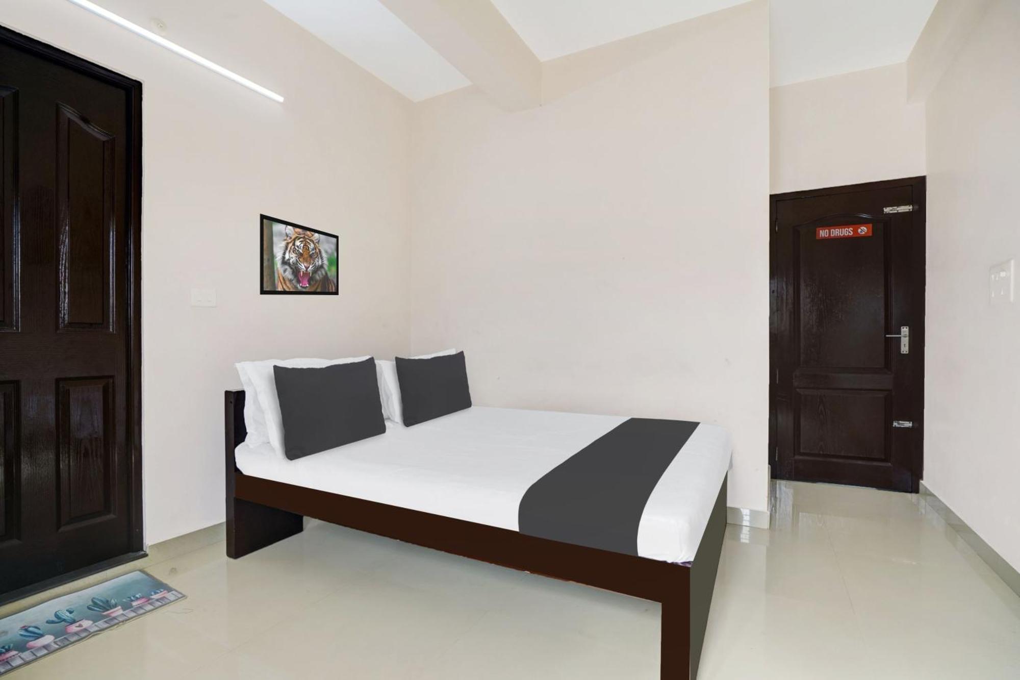 Hotel O Grand Residency Ambalapulai Exterior foto