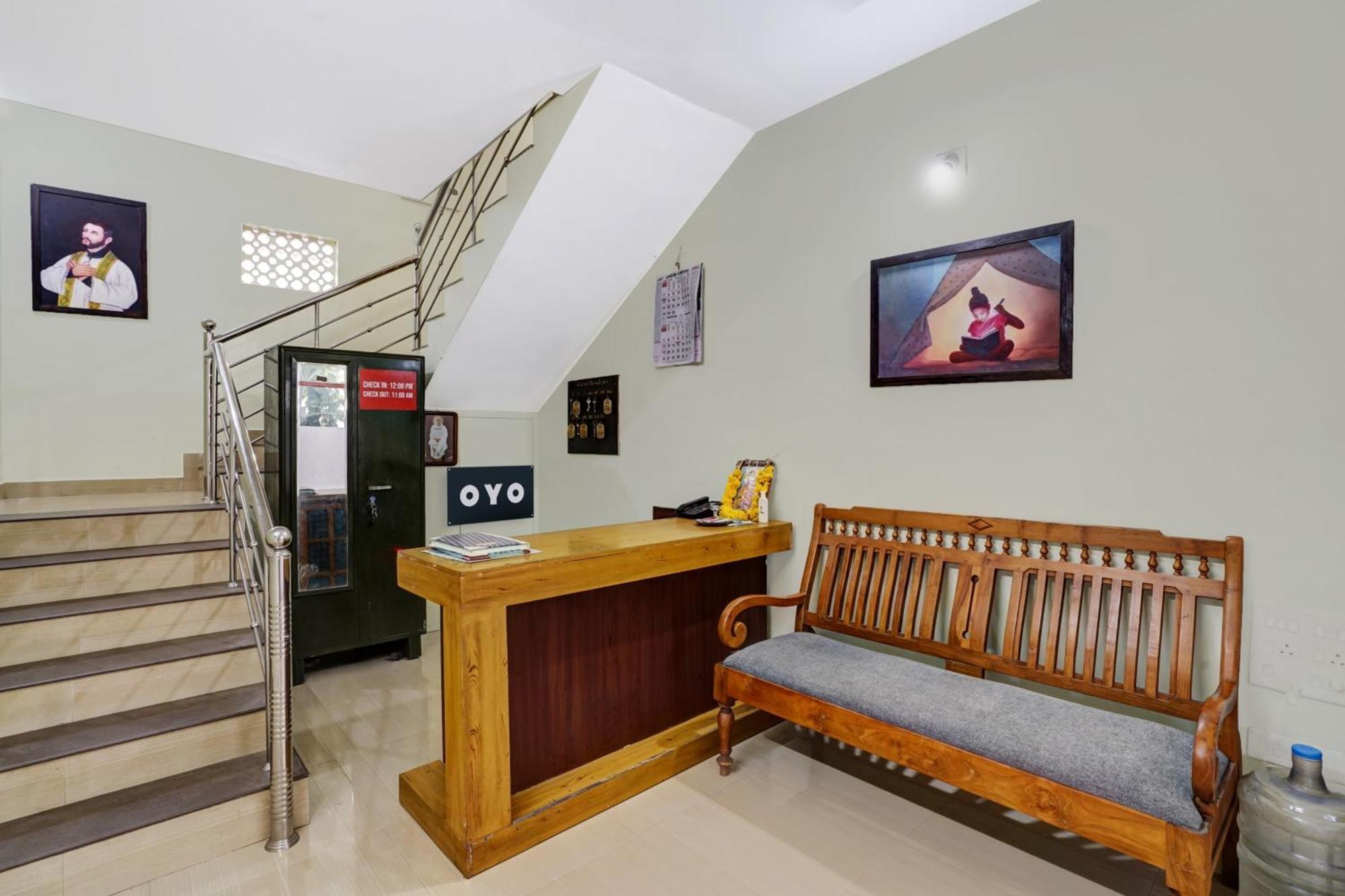 Hotel O Grand Residency Ambalapulai Exterior foto